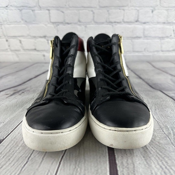 GUESS Men's BARI Colorblock Logo High-Top Sneakers Sz 9 - Picture 3 of 9